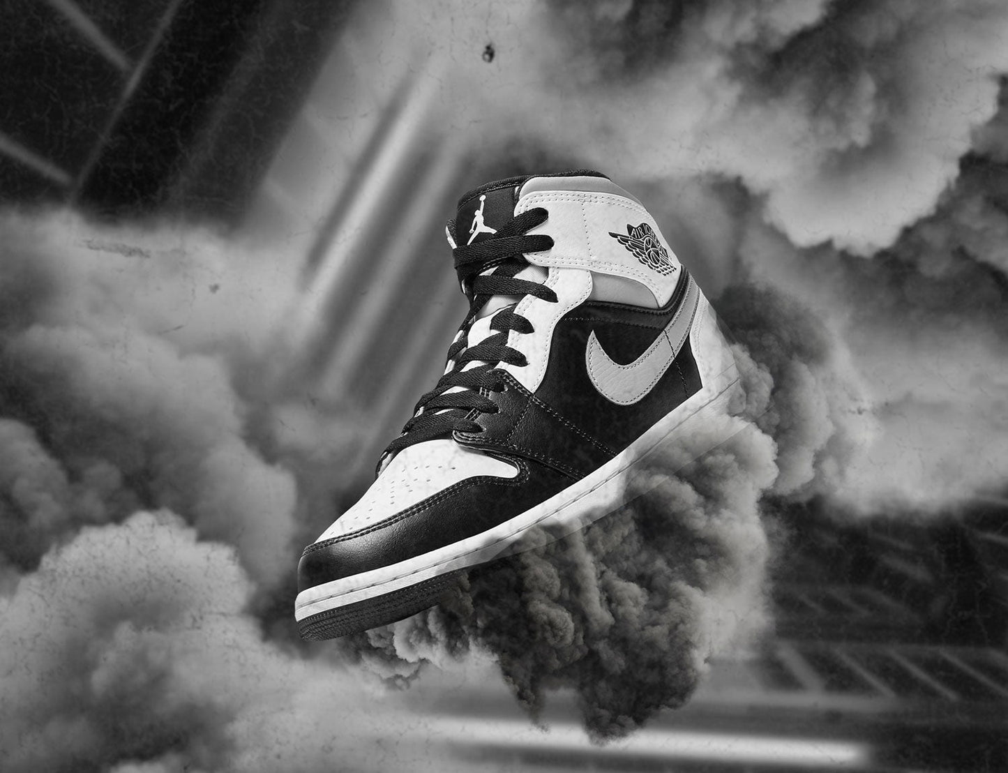 JORDAN 1 MID