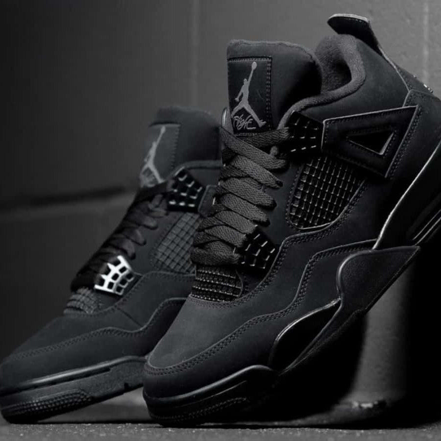 AIR JORDAN 4