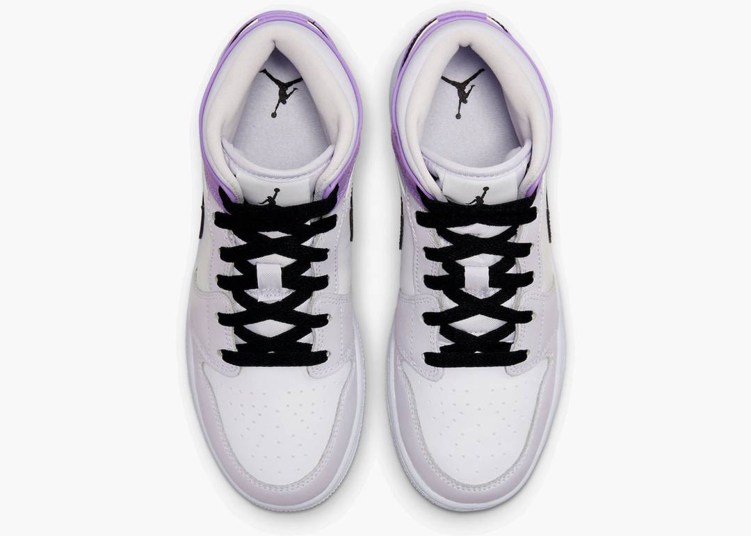 Jordan 1 Mid Barely Grape GS 